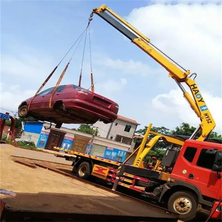 徐州吊车吊汽车的正确方法